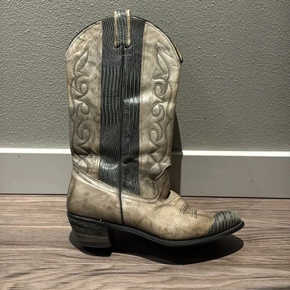 Vintage Western Cowboy Boots - Picture 3 of 3